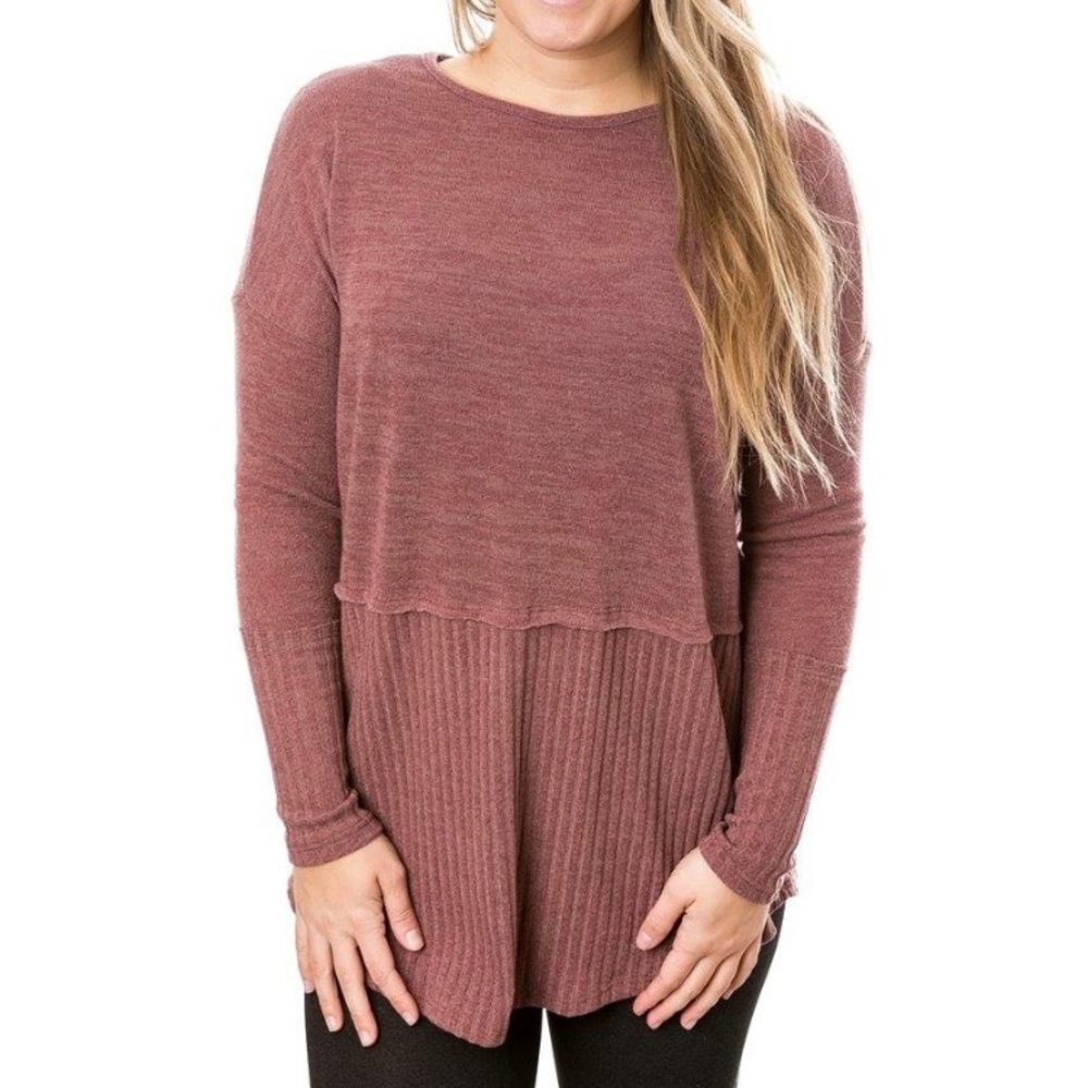 Mauve women’s sweater size small mts brand